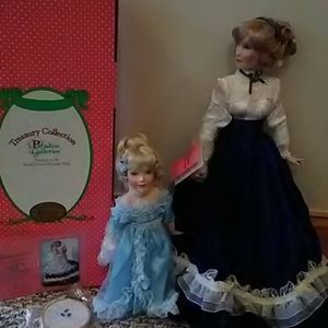 Brand new Paradise galleries Doll set